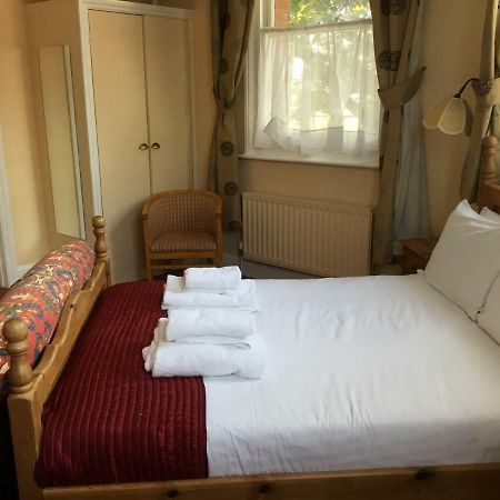 Railway Hotel Faversham Dış mekan fotoğraf