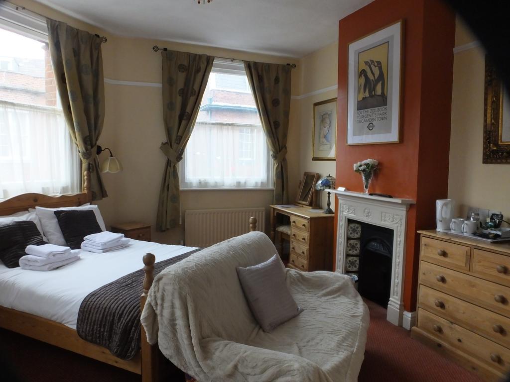 Railway Hotel Faversham Dış mekan fotoğraf