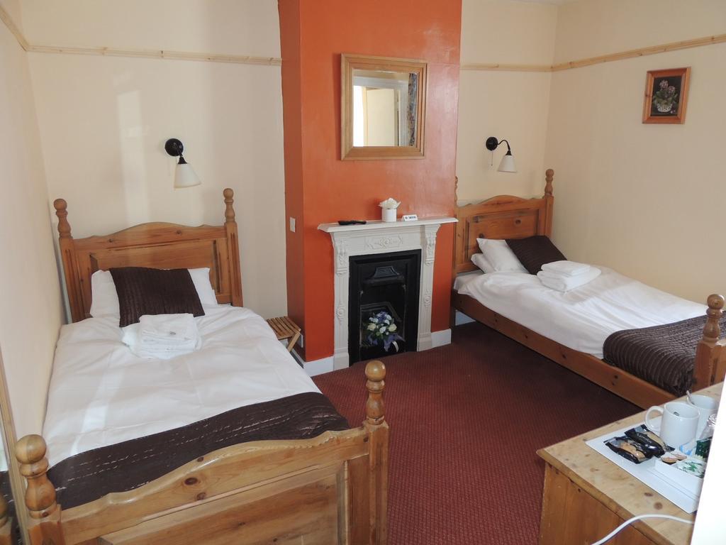 Railway Hotel Faversham Oda fotoğraf