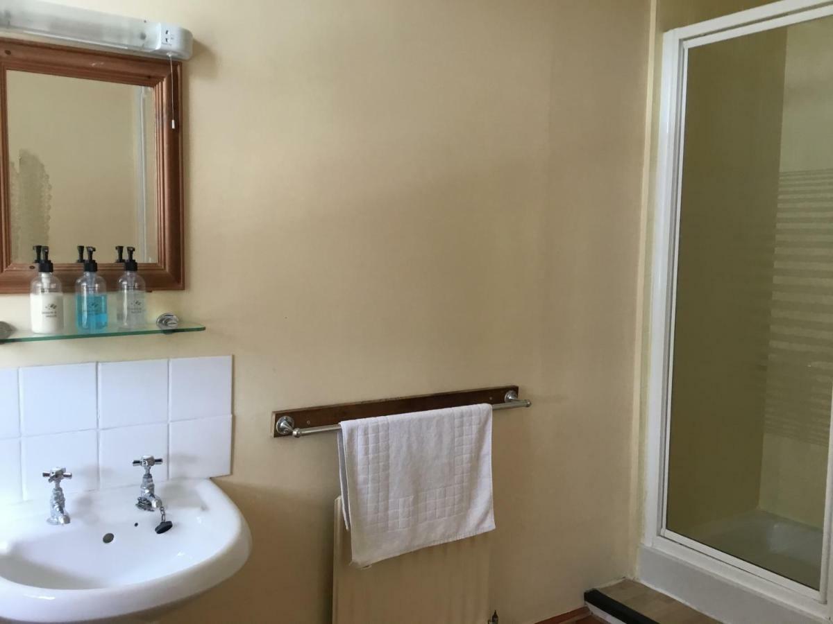 Railway Hotel Faversham Dış mekan fotoğraf
